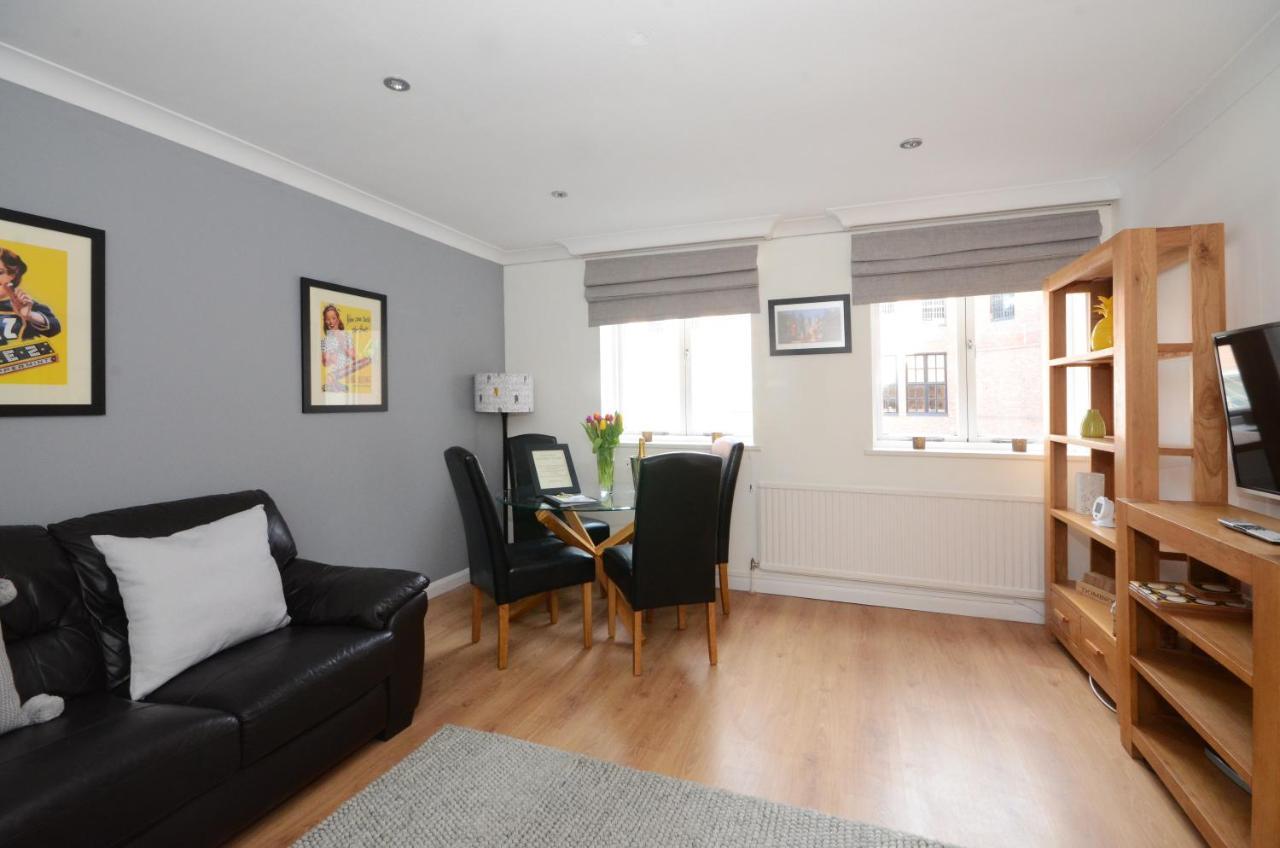 Apartment Apartment 5 In York